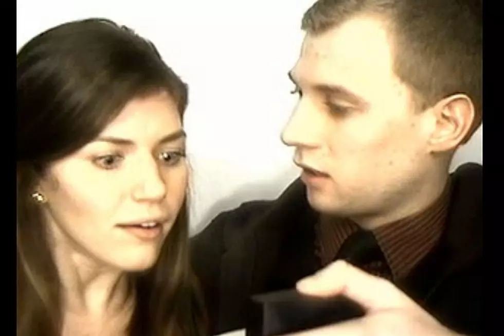 Brilliant Photo Booth Proposal Is Romance Done Right