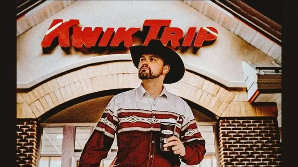 Indie Country Singer from Wisconsin Makes Music Full of Midwest Pride